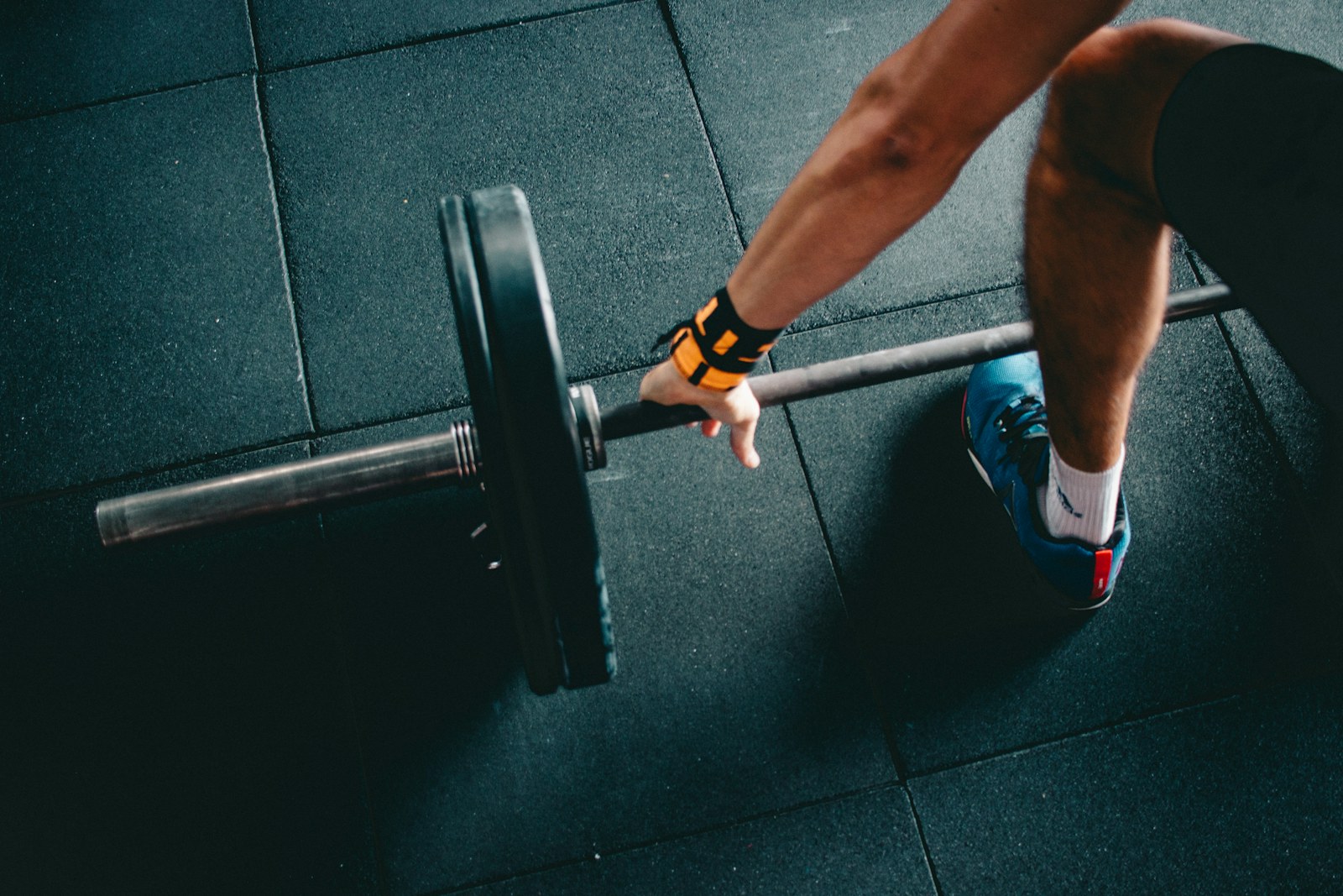 Close-up of a barbell during a strength session